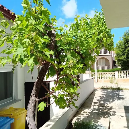 Kata Appartement Vir